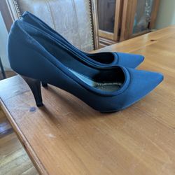 Andiamo Navy  Comfort Pump- Size 11