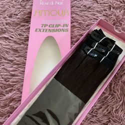 Clip Extension Synthetic  Black Hairs