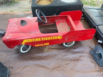 Vintage Paddle Car 60s