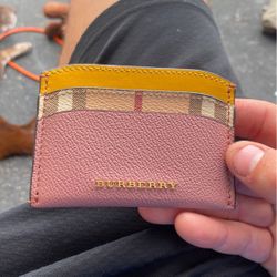 Burberry credit card holder