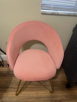 Pink Velvet chair