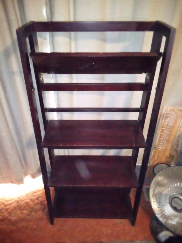 Shelf