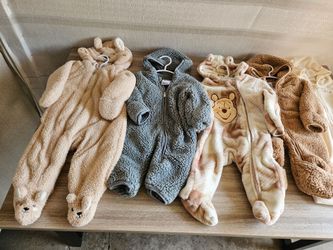 Baby boy clothes for 6 months and 6–9 months