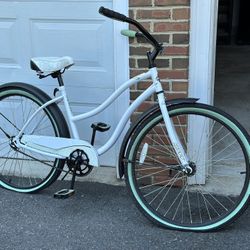 Huffy Cranbrook Cruiser Bike