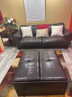 Brown Leather pullout couch