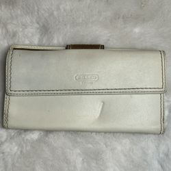 Coach Turnlock White/Toffee Leather Wallet