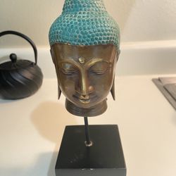 Antique bronze metal Buddha head  9 1/2 inches tall