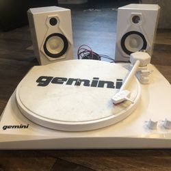 Gemini Turn Tables 