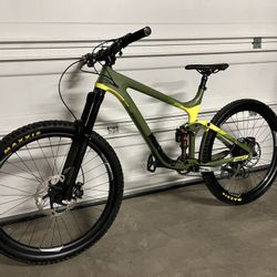 GIANT REIGN Advanced PRO 1 (LARGE)