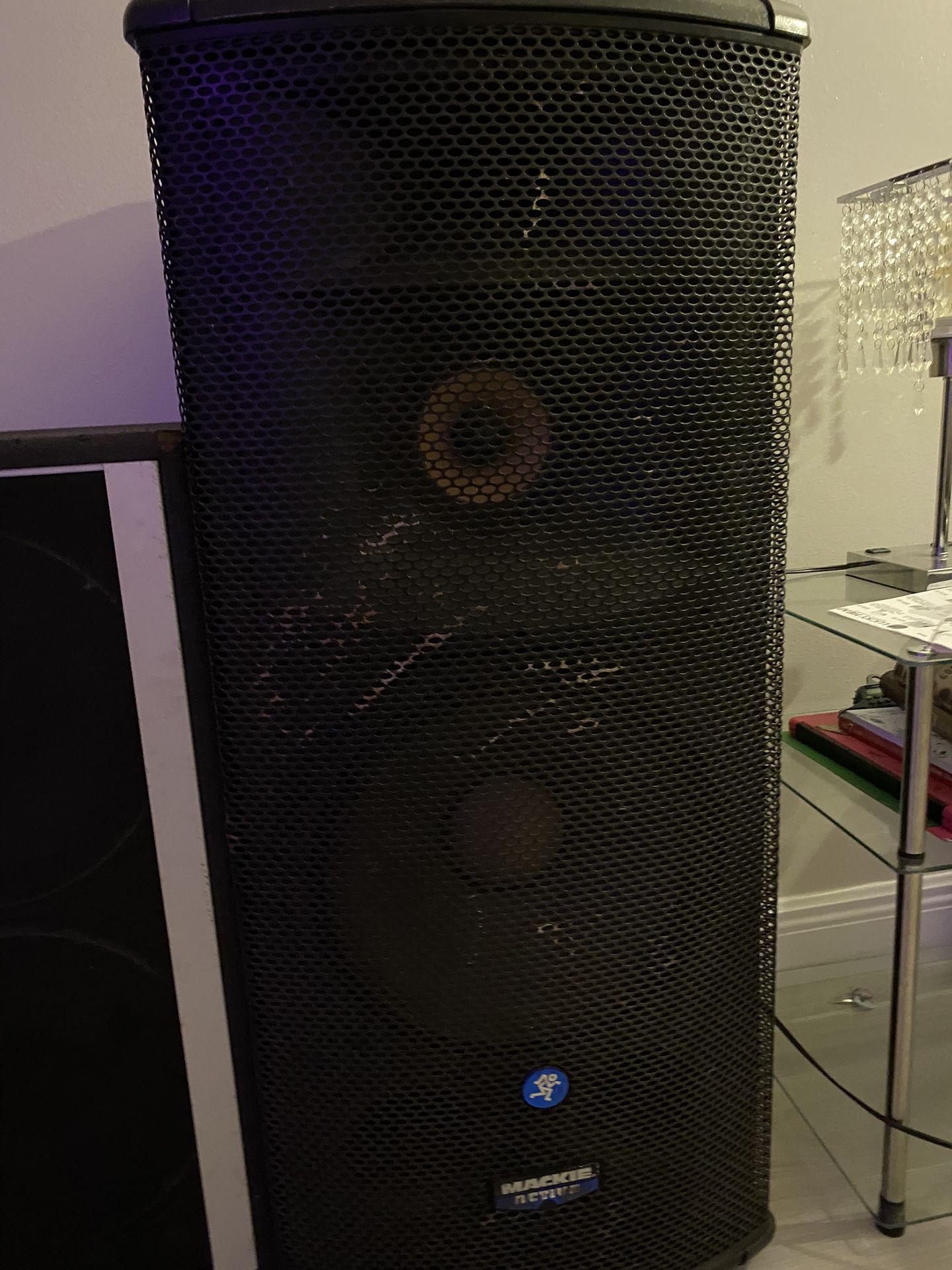 Mackie Speakers , Peavey Speaker Box, Large EV Speaker for Sale in Hollywood, FL OfferUp