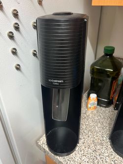 SodaStream Terra Sparkling Water Maker (Black) – Machine + CO2 Tank