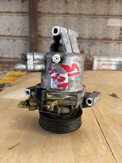 2015 - 2019 Nissan Versa ac compressor
