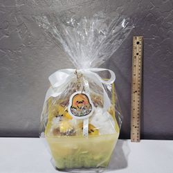 Lazy Egg Gutetama Easter Basket 