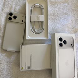 Apple iPhone 17 Pro Max Or 17 Pro Silver Available I Can Come To You Deliver Right Now !!!