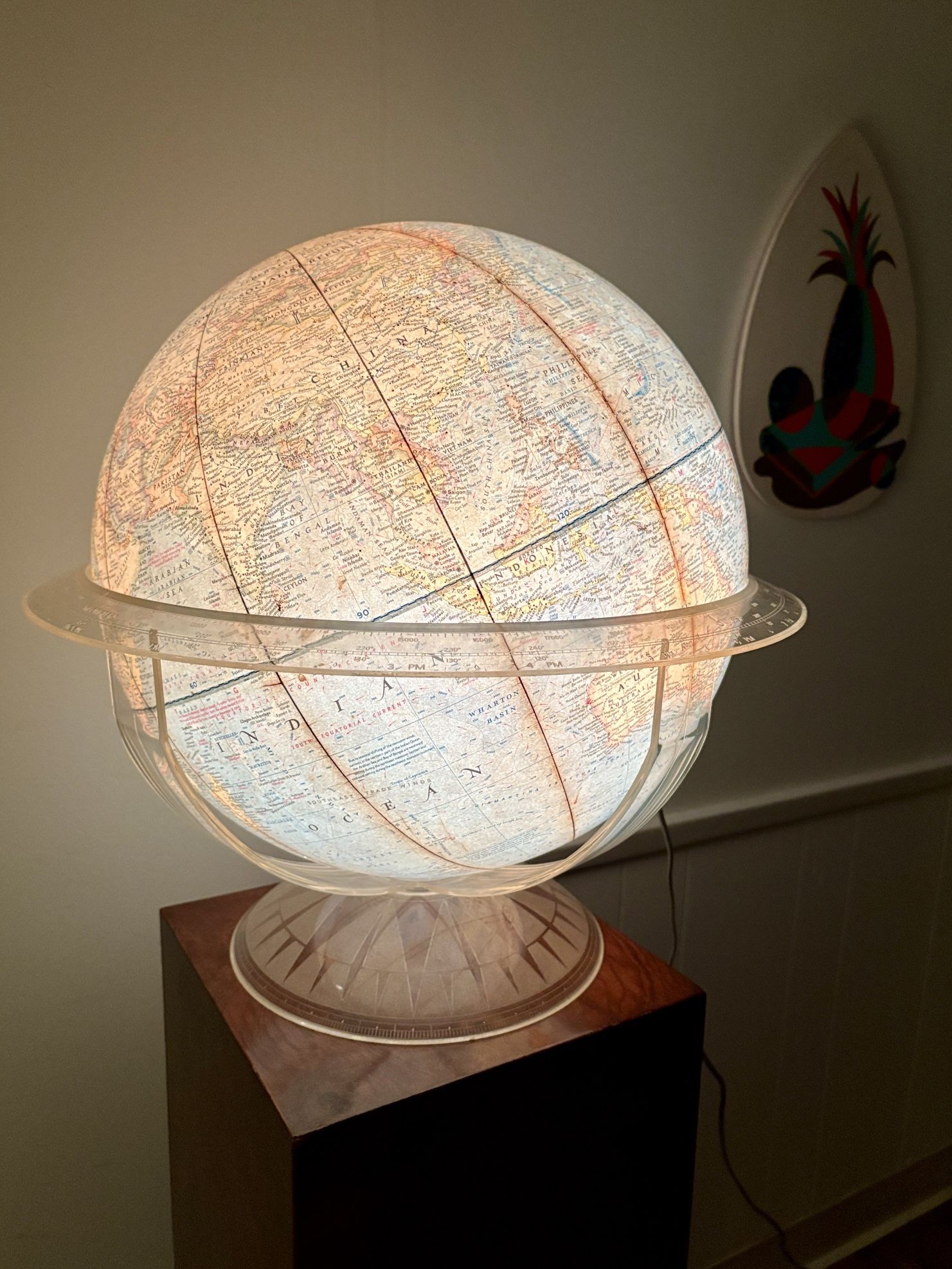 Vintage 16" National Geographic Illuminated Globe