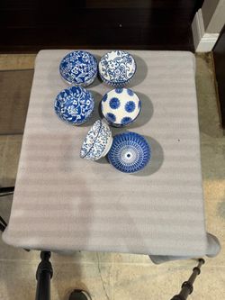 Blue & White Decorative Bowls Set