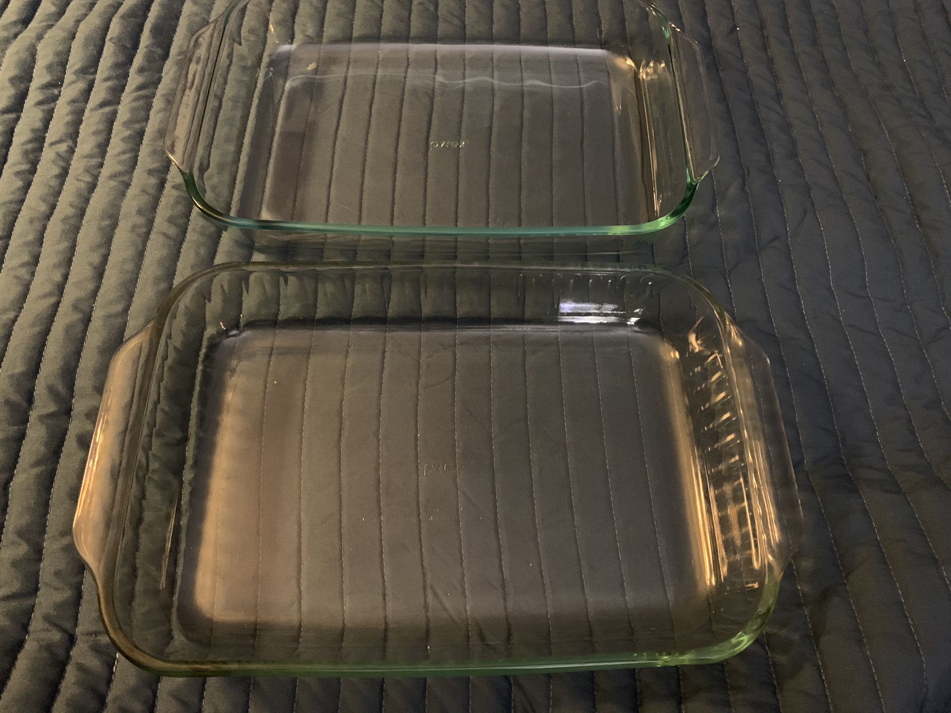 Lot of 2 Pyrex 9 x 13 Clear Glass Baking Pans