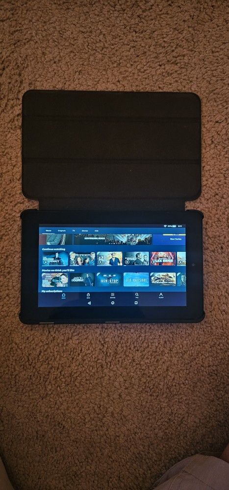 Kindle Fire Tablet (5th Gen) Like New