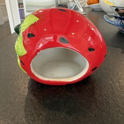 Hamster Hideaway Ceramic Strawberry