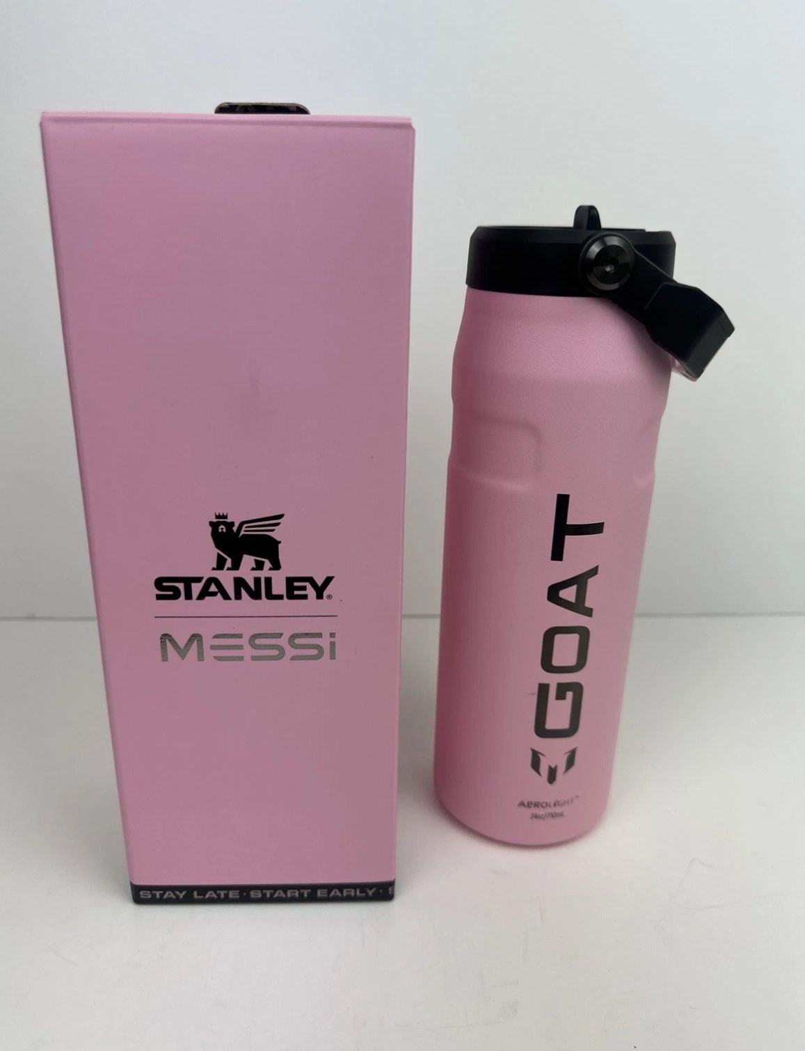 Messi x Stanley 1913 IceFlow Flip Straw 2.0 Bottle Water 24 oz Striker Pink
