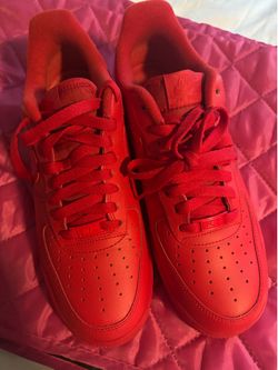 Red Air Force 1 men’s size 8