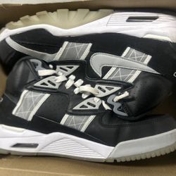 Bo Jackson’s(Raiders Colors)