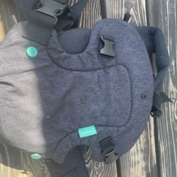 4 In 1 Baby Carrier Infantino