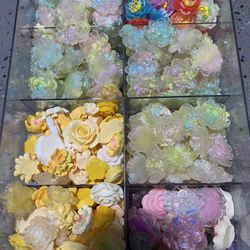 20pc Mix Flowers  Charm For Craft Needed$5 
