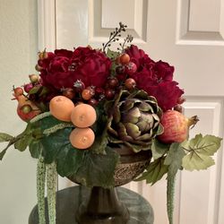 GORGEOUS  FLOWER ARRANGEMENT