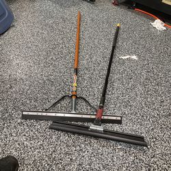 22” And 24” Floor Squeegees 