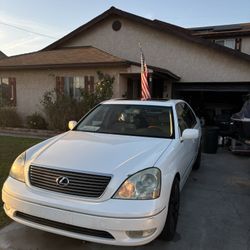 2001 Lexus LS430 