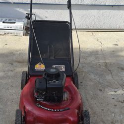MTD PUSH LAW Mower In Good Working Condition 