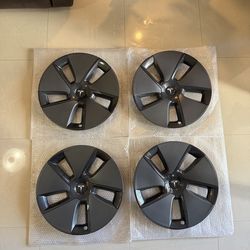 Tesla Model 3 OEM 18” Aero Wheel Covers (NEW) + J1772 Charging Adapter
