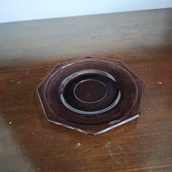 Amethyst glass octagonal plates, 'Moroccan Amethyst' pattern by Hazel Atlas