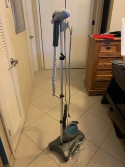 Shark Garment Steamer