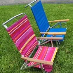 2 Foldable Beach Chair, Lay Flat, Lightweight 