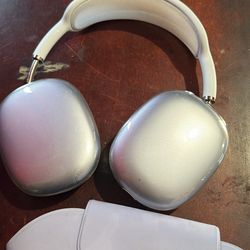 AirPods Pro Max