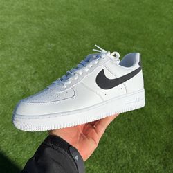 🚨🔥 NIKE AIR FORCE 1 – SIZE 10.5🔥🚨
