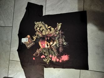 Pirates of the Caribbean t-shirt- size small