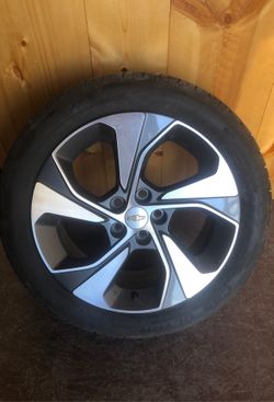 2019 Chevy sonic one wheel and tire 205/50 R17