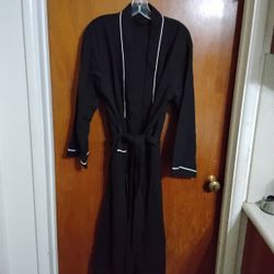 Men's Large Ðark Green Robe. Like New 