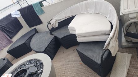 Rattan Day Bed
