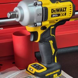Brand New DEWALT 20V MAX XR Cordless 1/2 in. Impact Wrench (Tool Only)