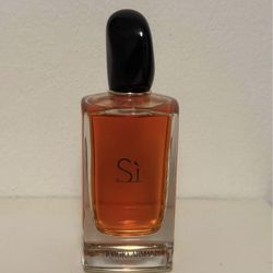 Giorgio Armani Si Perfume