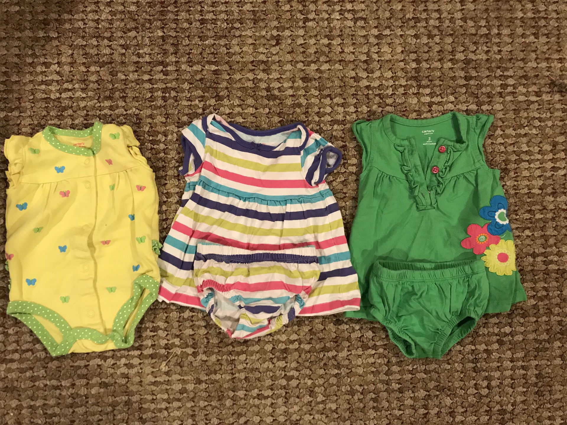 3 mo Girl’s Outfits