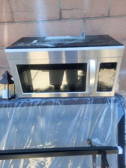 30" GE double wall oven and LG microwave