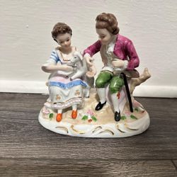 Vintage CDC Rokoko 1720-80 Porcelain Statue Couple Figure Handmade