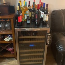 WINE COOLER BUNDLE (LIKE NEW) WINE is INCLUDED For The Price !