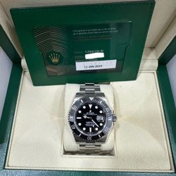 Brand New Rolex Submariner With Complete Set 