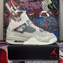 Jordan Retro 4 “Frozen Moments”